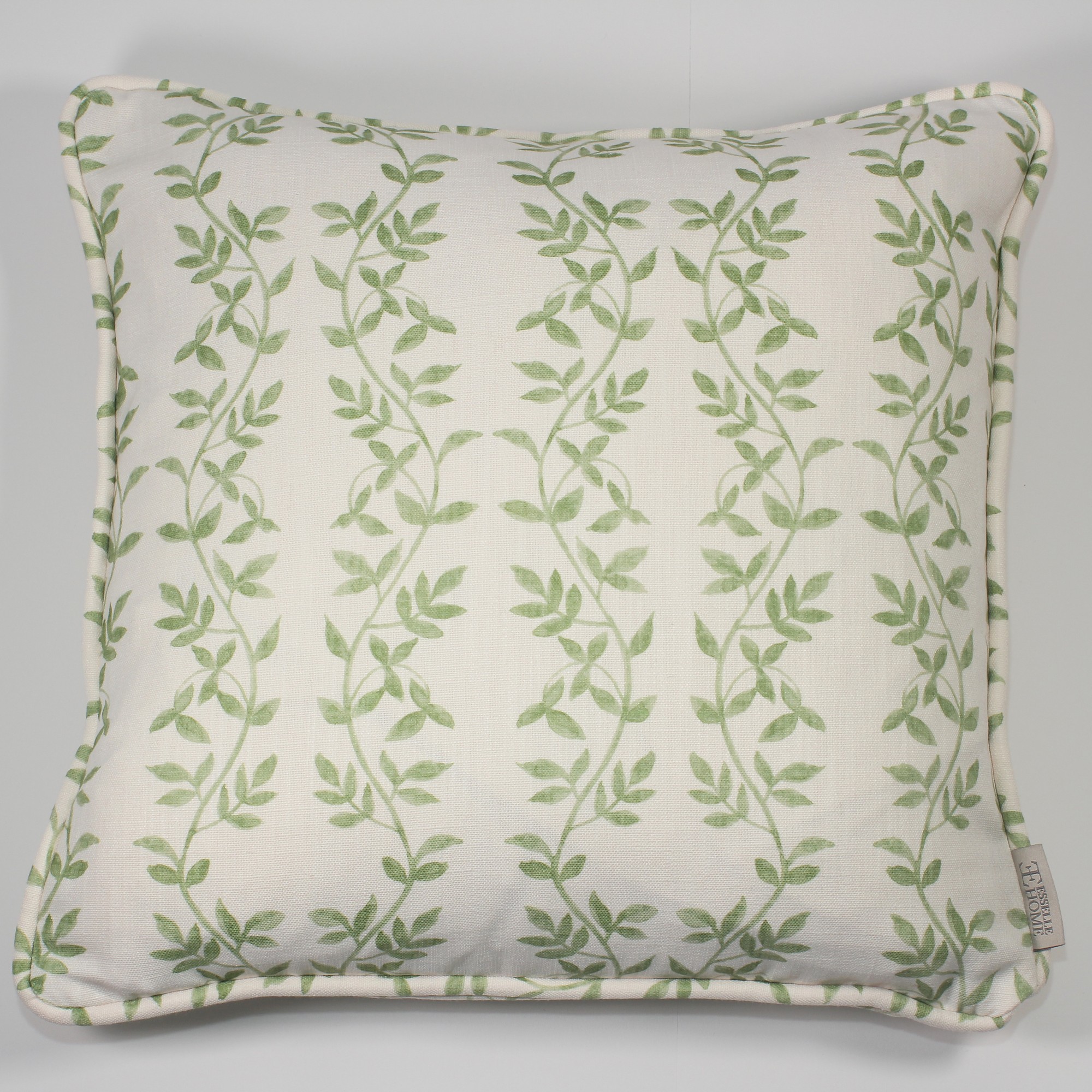 Botanic Vines Floral Leaf Cushion In Spring Green